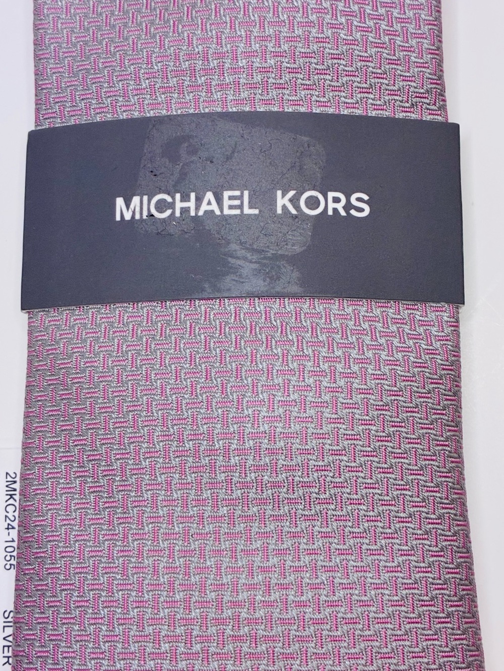 Michael Kors Dorset Mini Necktie Silver Textured Micro Pattern One Size NWT